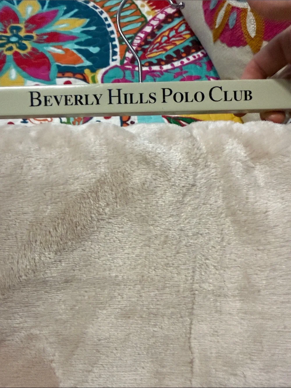 Beverly Hills Polo Club King Woven Blanket in Light Taupe